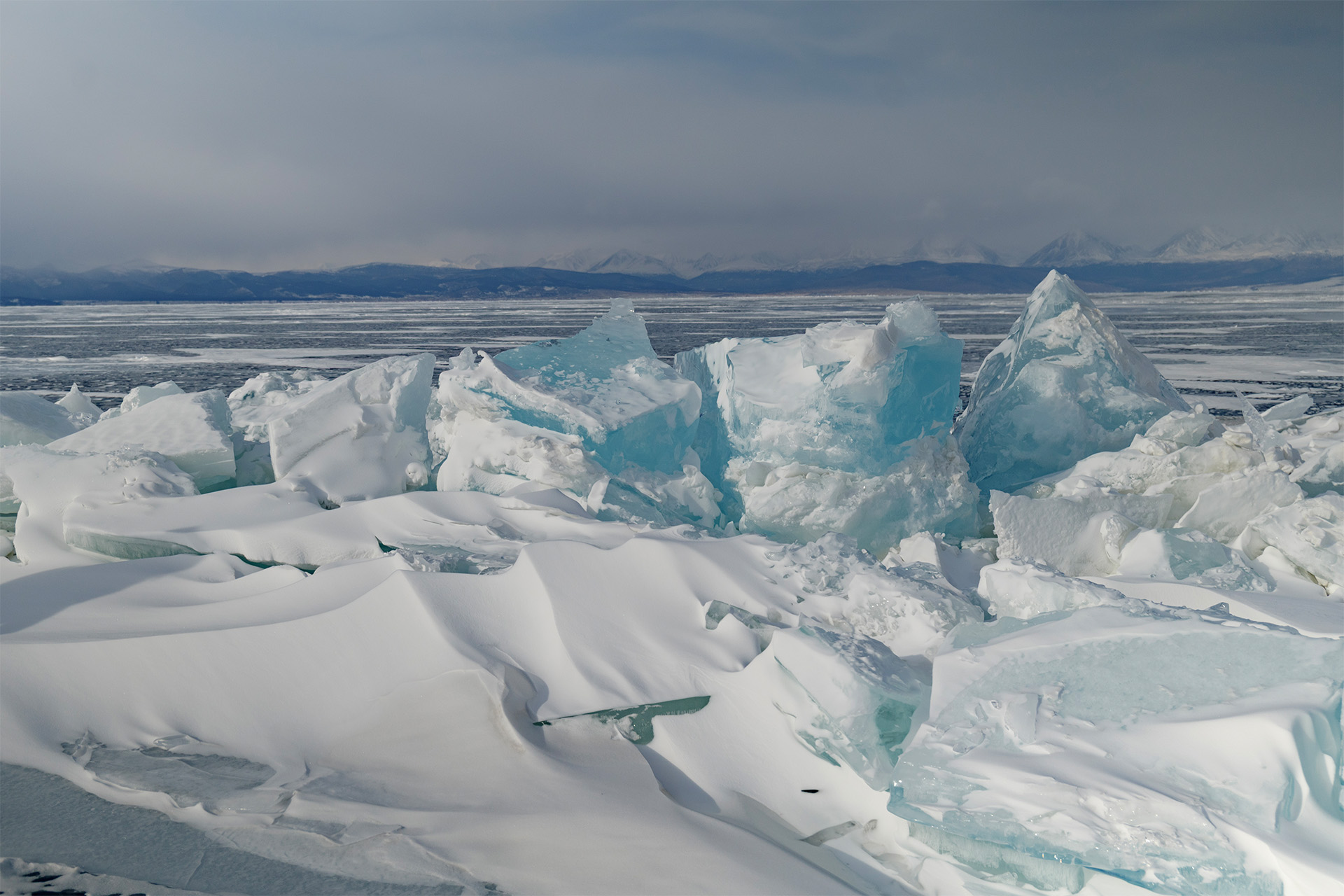 Ice-on-Lake-Khovsgol
