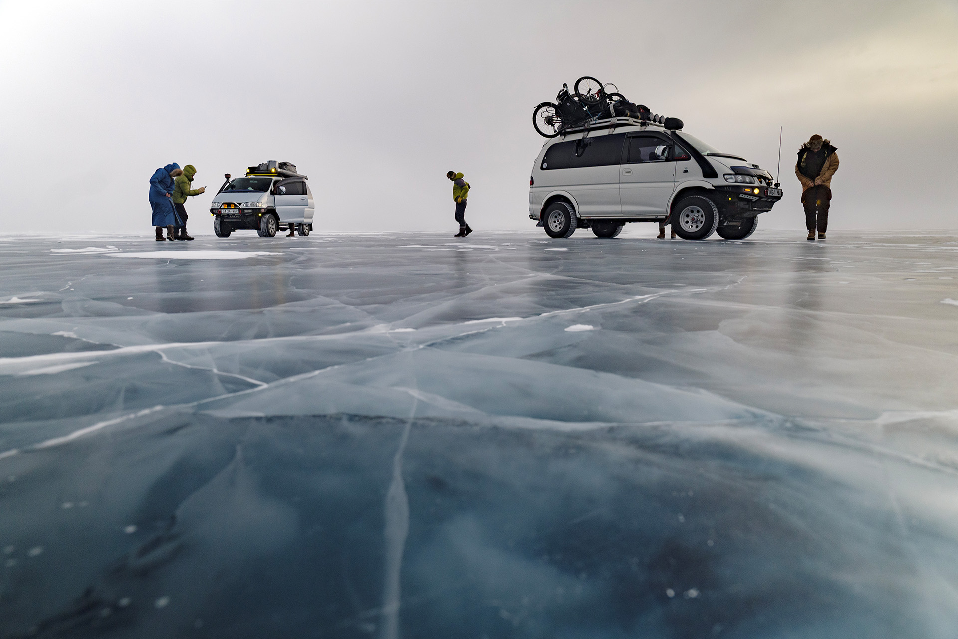 Equipment-on-lake